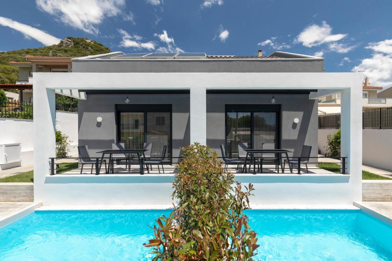 Cove Suites Nea Iraklitsa Esterno foto